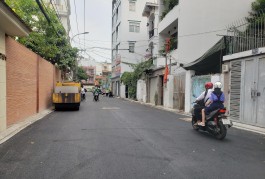 Bán Nhà Hẻm  Xe Hơi 742 Đường Nguyễn Kiệm Phường 4 Quận Phú Nhuận